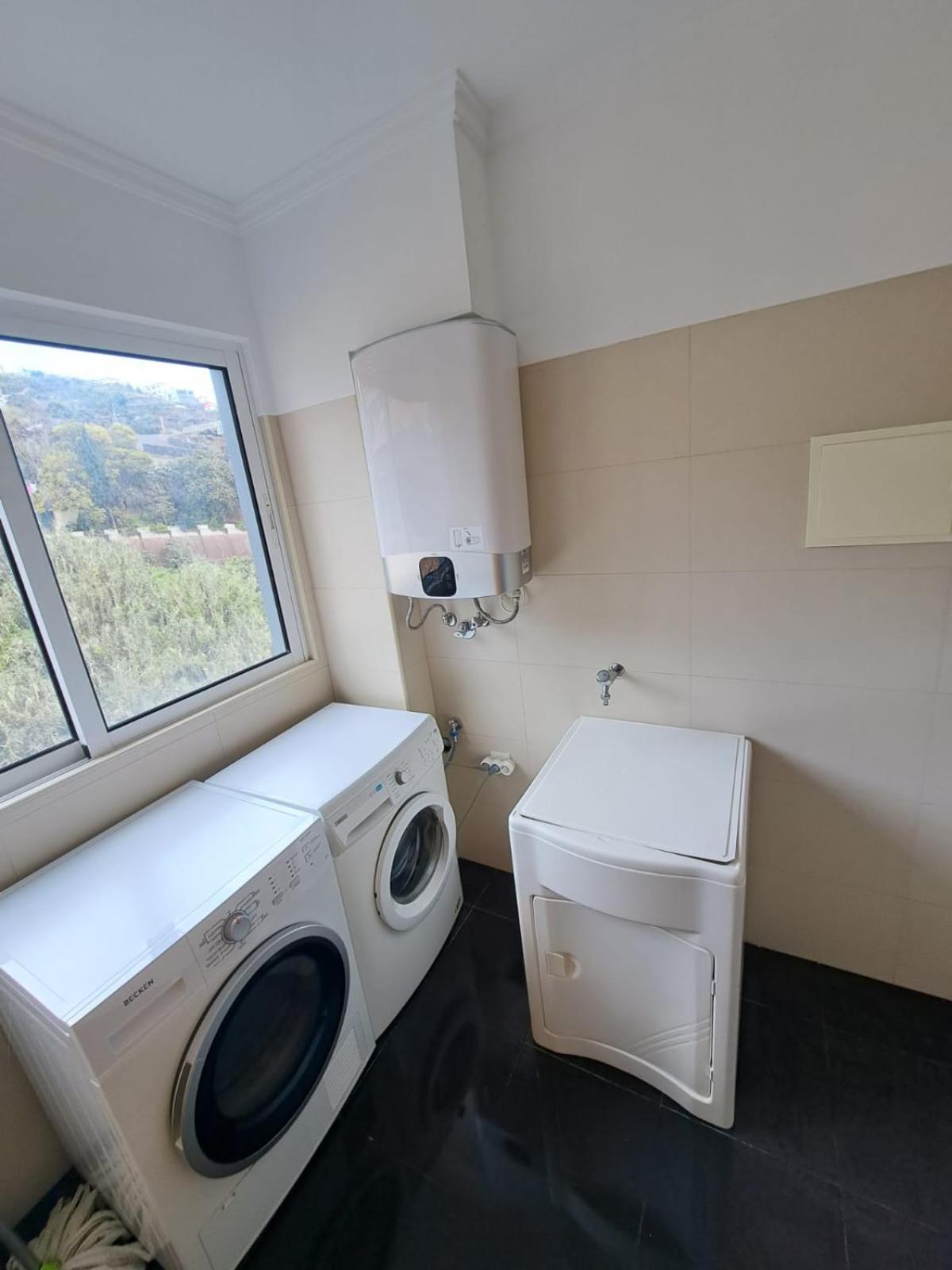 Nice And Modern Flat Near Airport Santa Cruz  Buitenkant foto
